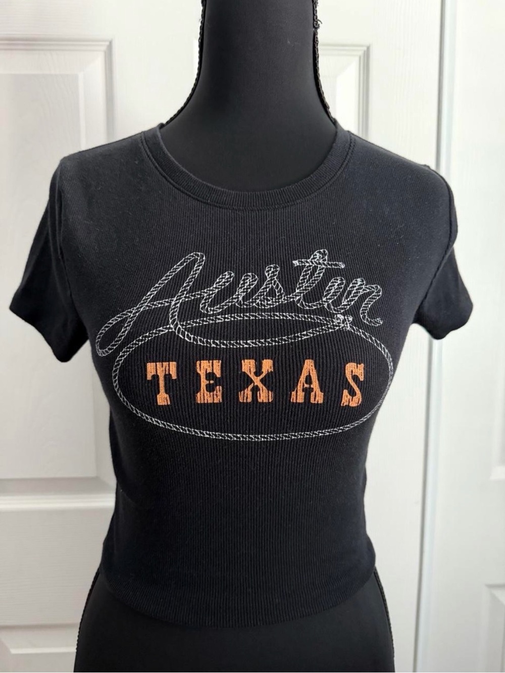 aéropostale "austin texas" cowboy rope graphic baby tee